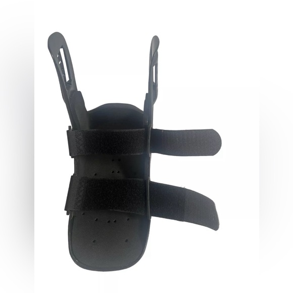 United Ortho Medium Right Foot Low Profile Ankle Foot Boot Shell Only - Picture 10 of 13